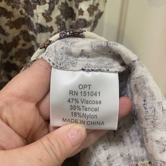 OPT Brigitte Dress In White Floral Size Large EUC - Picture 4 of 5